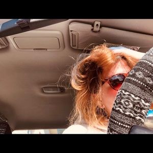 Meet your Posher, Alexia